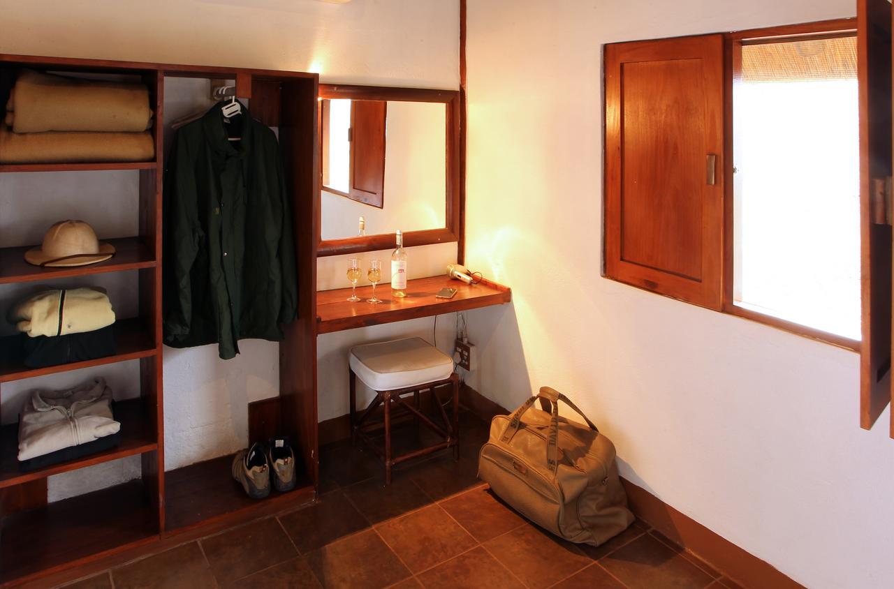 Nkwazi Lake Lodge 퐁골라 외부 사진